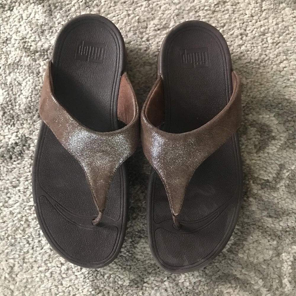 Metallic brown Fitflop sandals.
